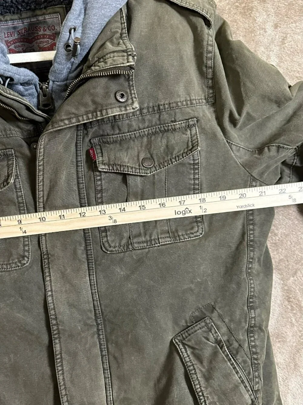 Levis makes wear color